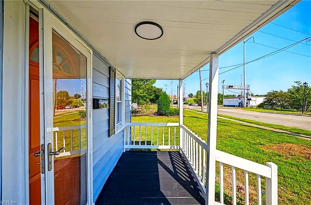 3713 Chestnut AVE, NEWPORT NEWS VA 23607 thumb 6