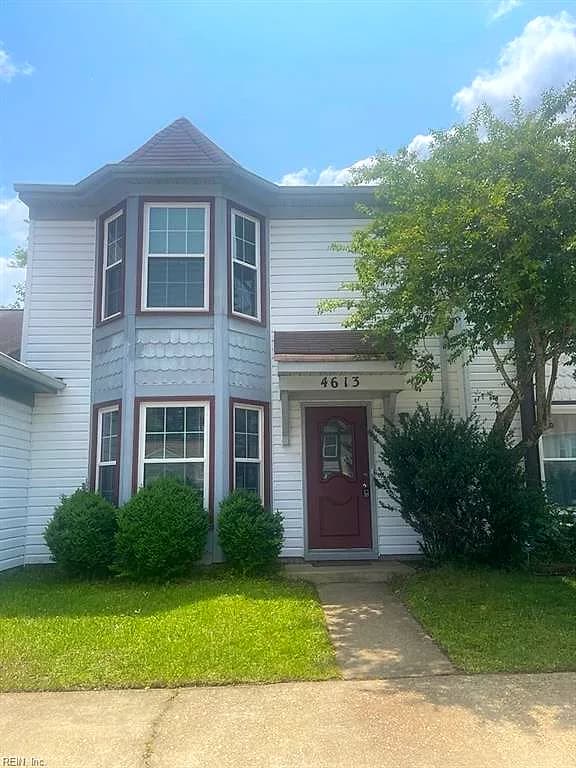 4613 Stonebridge LN, VIRGINIA BEACH VA 23462 - Main photo