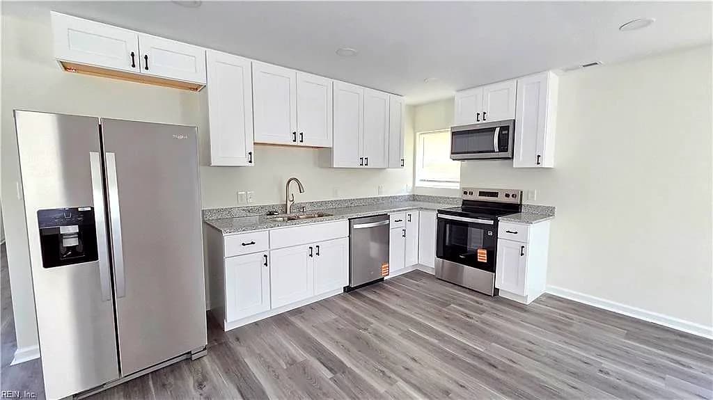 19 Maplewood ST, HAMPTON VA 23669 - Photo 3
