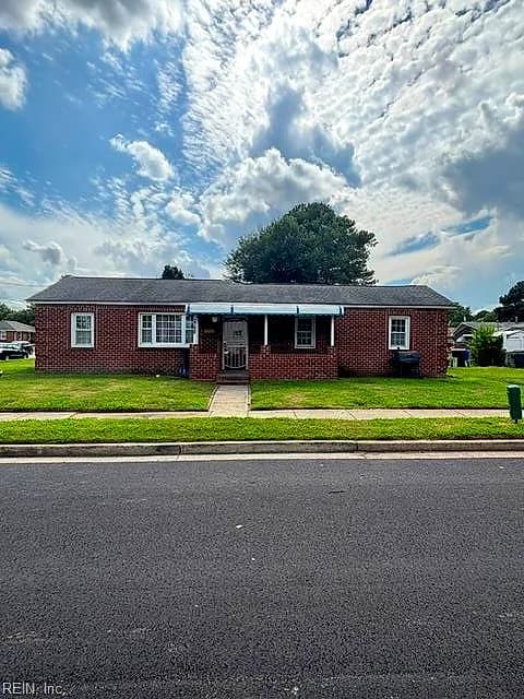 2700 Hickory ST, PORTSMOUTH VA 23707 - Photo 2