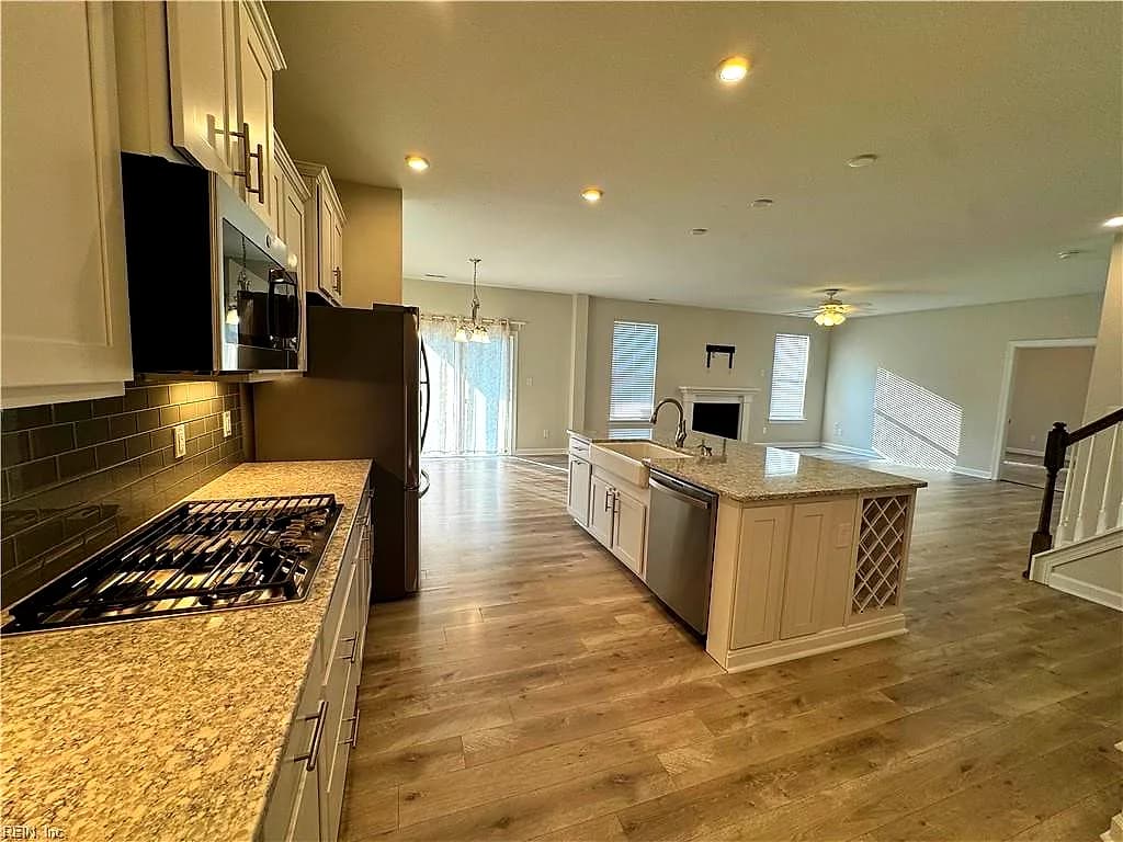 3044 Jimmy Mobley WAY, VIRGINIA BEACH VA 23456 - Photo 5