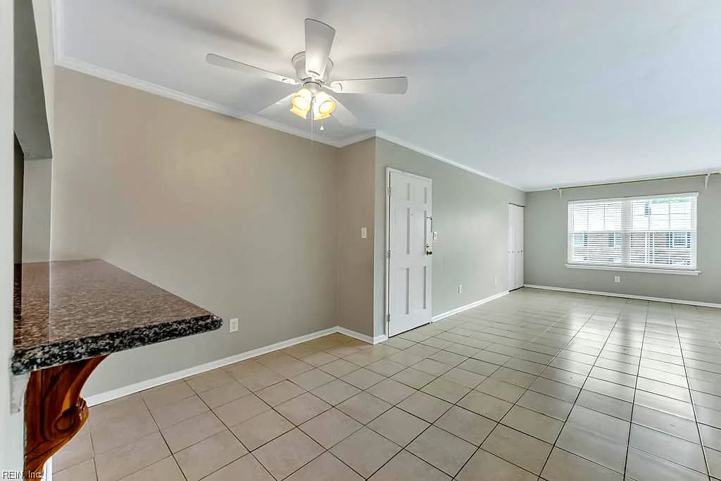 1015 Barclay SQ, VIRGINIA BEACH VA 23451 thumb 6