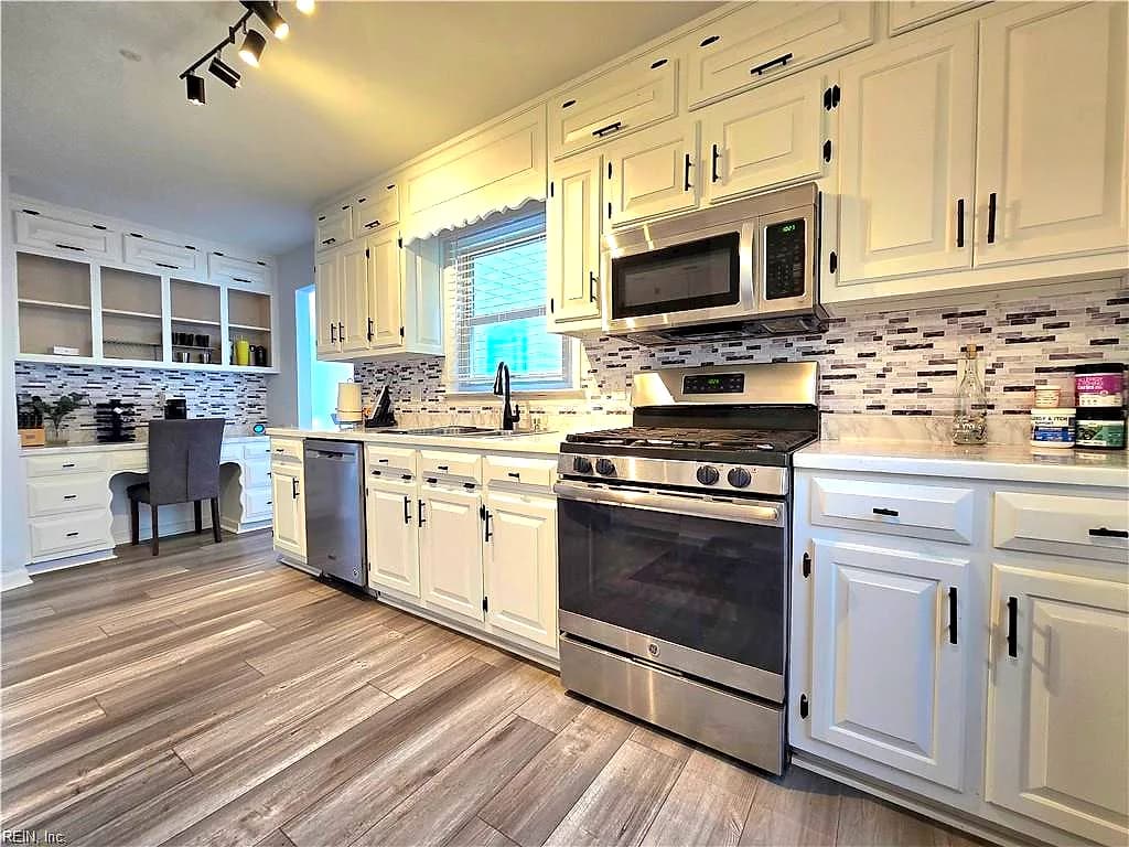 2460 Broadnax CIR, CHESAPEAKE VA 23323 thumb 9