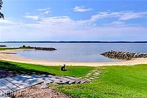 1796 Cypress ISLE, WILLIAMSBURG VA 23185 - Photo 3