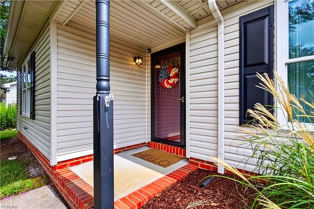 1572 Bunsen DR, VIRGINIA BEACH VA 23454 thumb 6