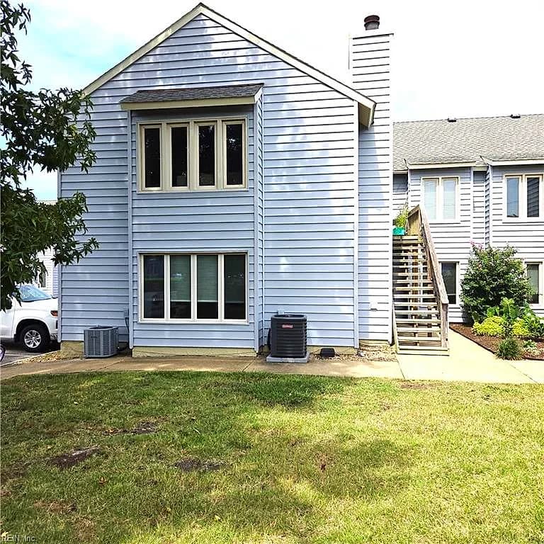612 Pinewood Drive DR, VIRGINIA BEACH VA 23451 - Main photo