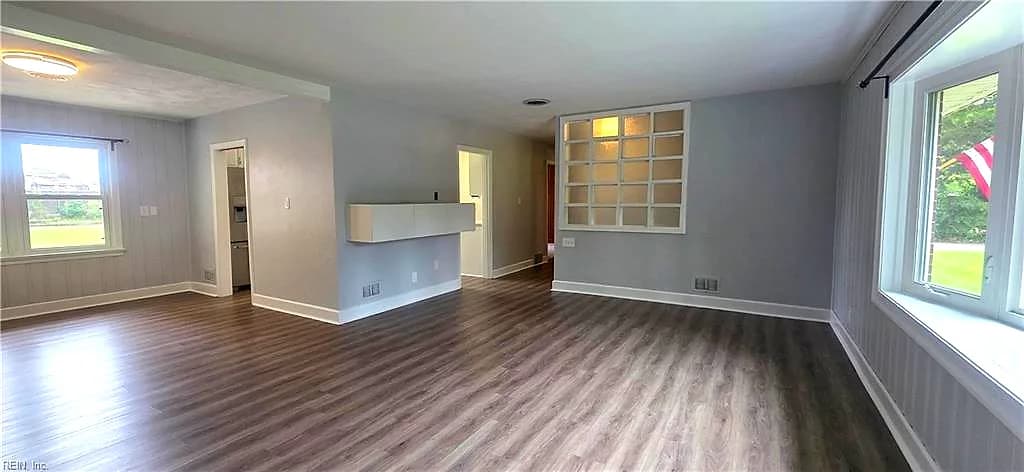 1527 Eagle AVE, NORFOLK VA 23518 thumb 7