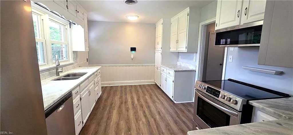 1527 Eagle AVE, NORFOLK VA 23518 thumb 10
