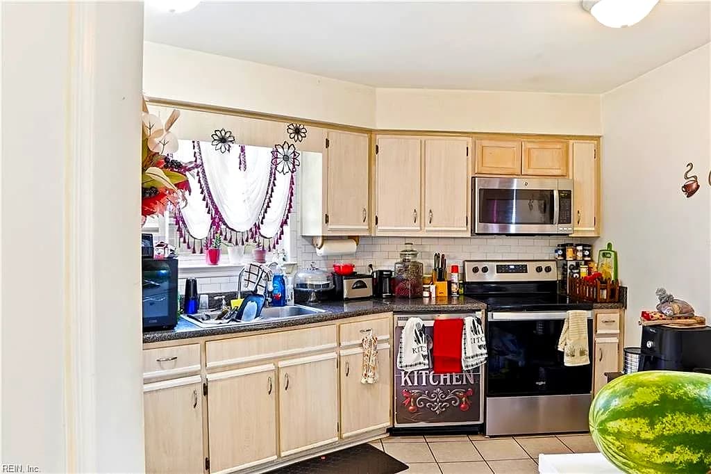 2133 Keller AVE #25 B, NORFOLK VA 23504 thumb 9