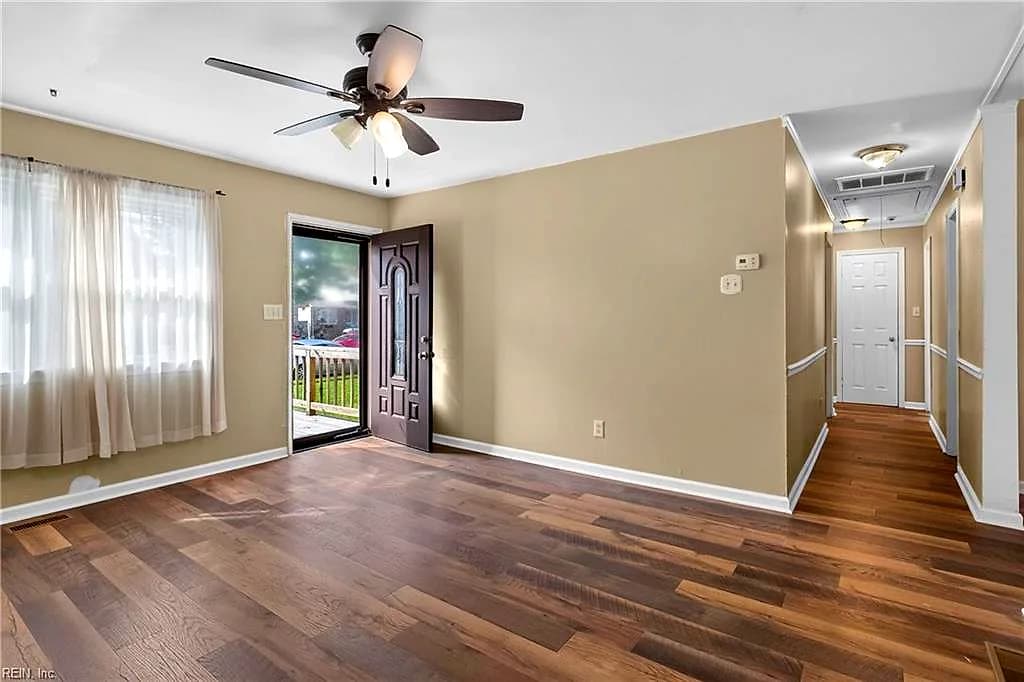 18 Haley DR, HAMPTON VA 23661 - Photo 4