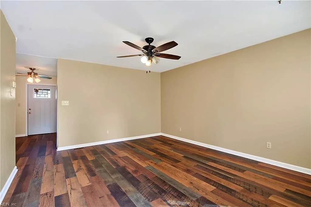 18 Haley DR, HAMPTON VA 23661 - Photo 5