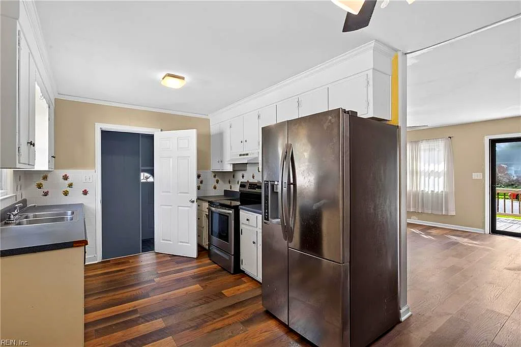 18 Haley DR, HAMPTON VA 23661 thumb 9