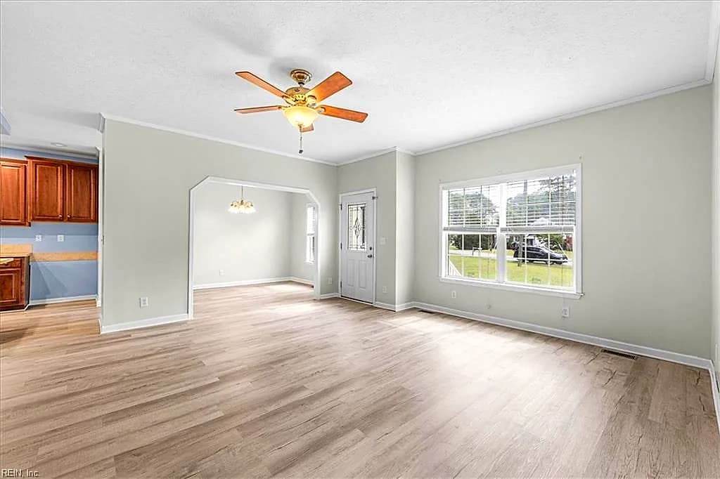 23374 Lee ST, COURTLAND VA 23837 thumb 11