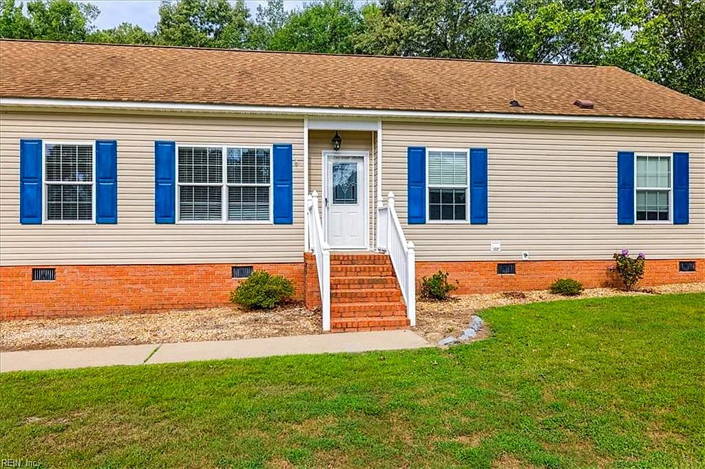 23374 Lee ST, COURTLAND VA 23837 - Photo 5