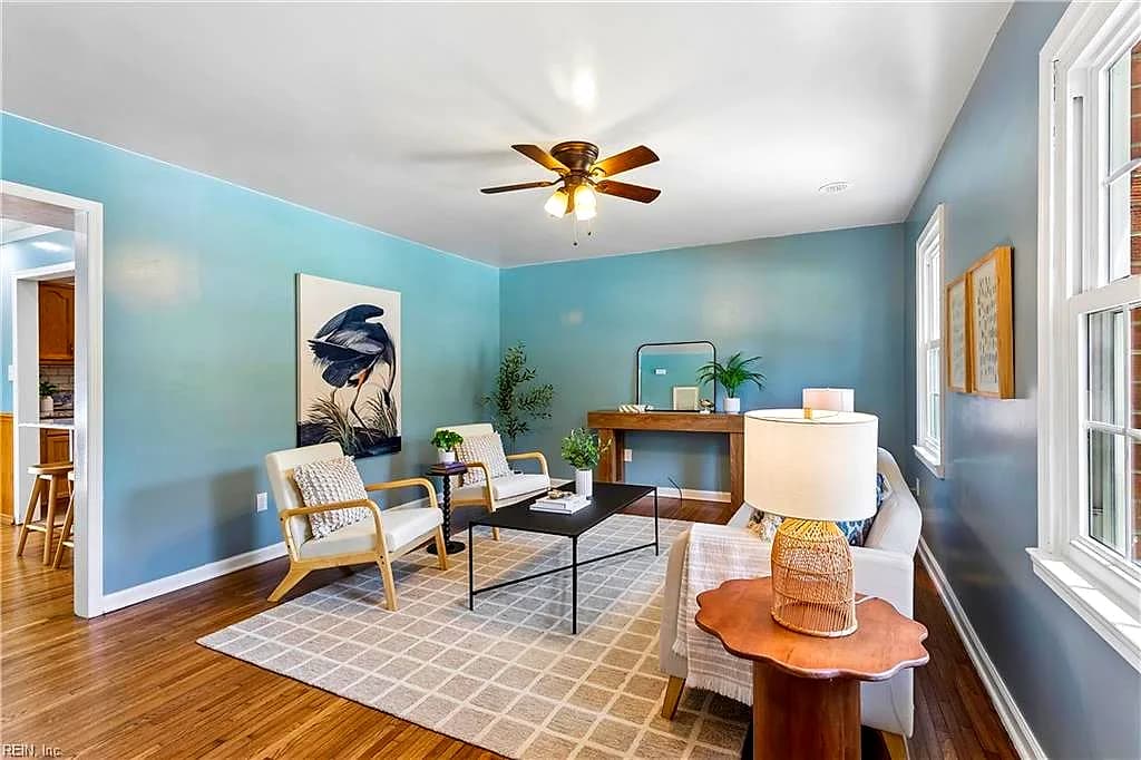 9 Hansom DR, POQUOSON VA 23662 - Photo 3
