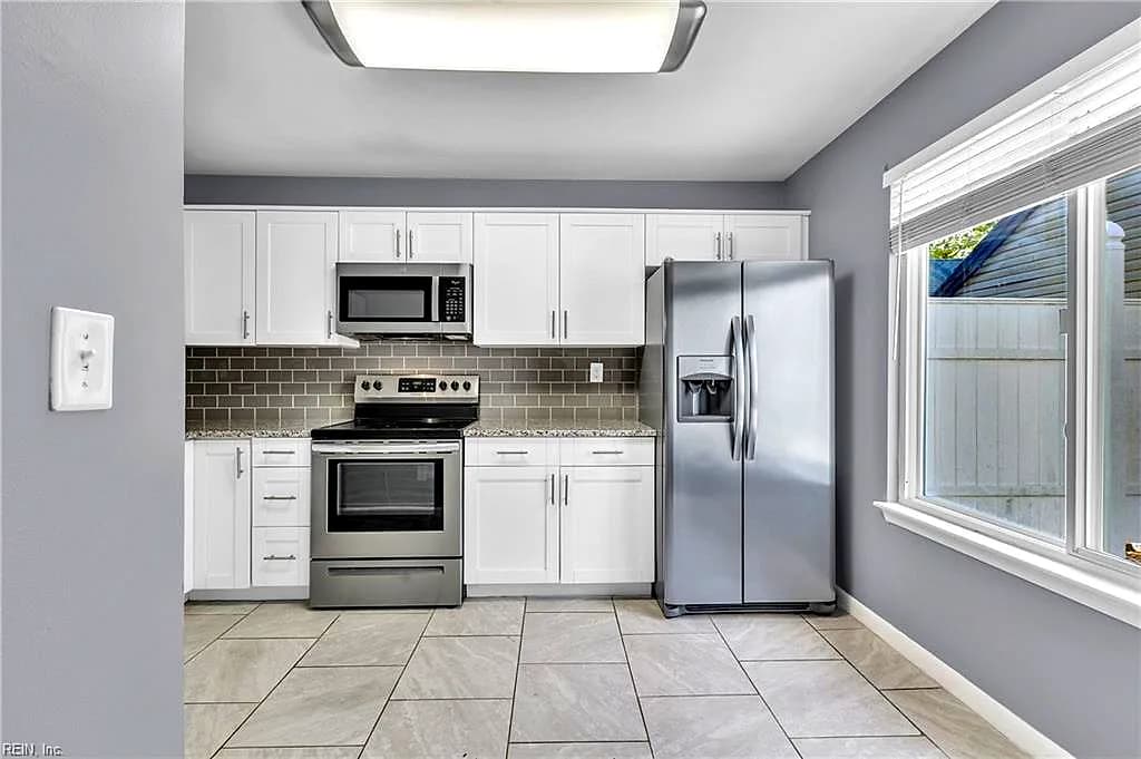 3498 Smokey Chamber DR, VIRGINIA BEACH VA 23462 thumb 12