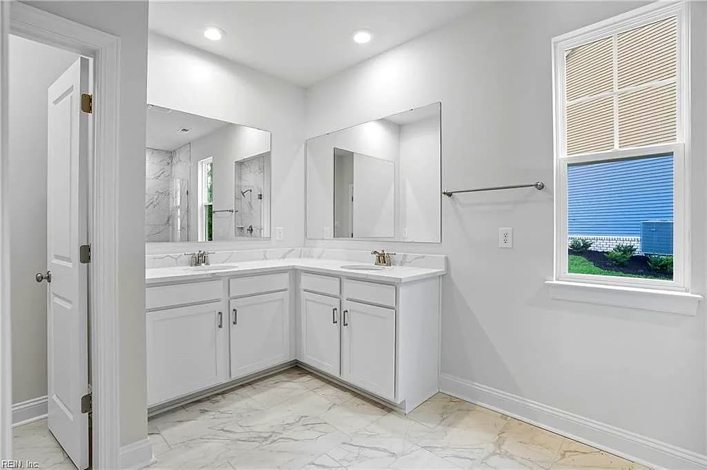 984 Intracoastal WAY, CHESAPEAKE VA 23322 thumb 9