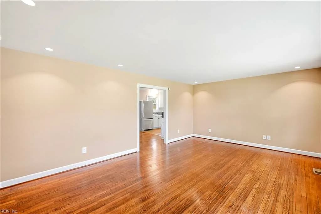 52 Middlesex RD, NEWPORT NEWS VA 23606 thumb 6