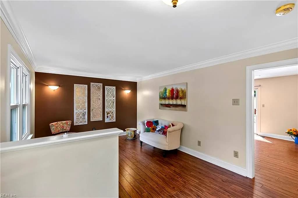 102 Castle LN, WILLIAMSBURG VA 23185 - Photo 5