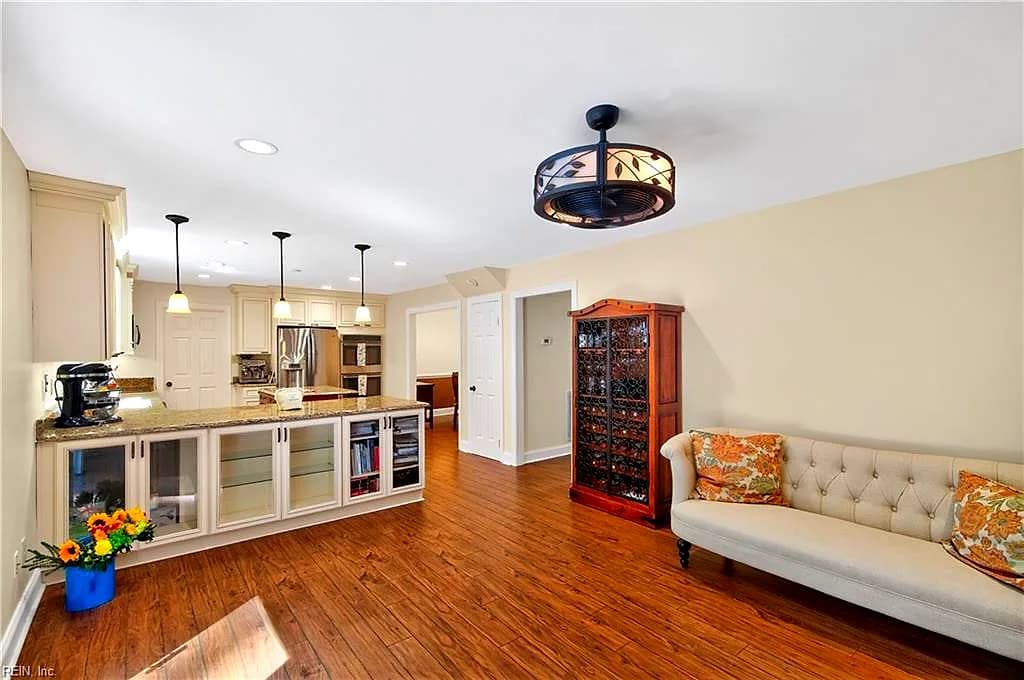 102 Castle LN, WILLIAMSBURG VA 23185 thumb 8
