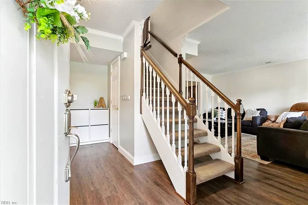 2404 Enchanted Forest LN, VIRGINIA BEACH VA 23453 thumb 8