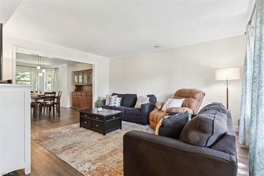 2404 Enchanted Forest LN, VIRGINIA BEACH VA 23453 thumb 9