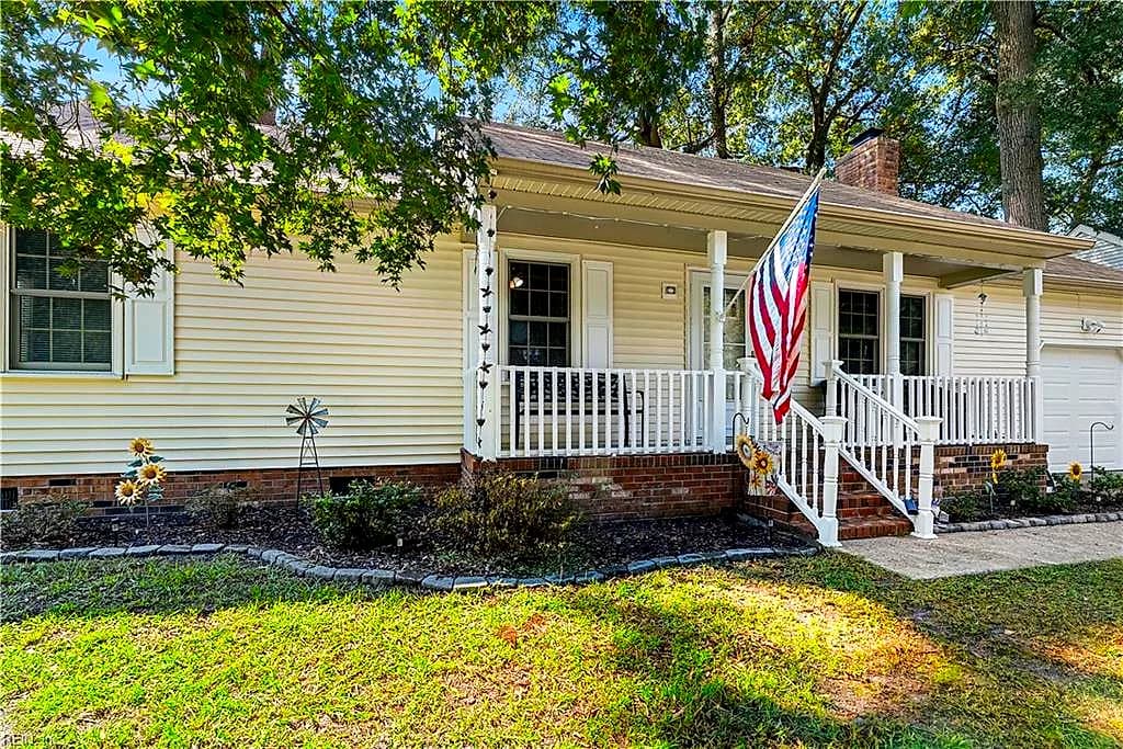 2317 Southern Pines DR, CHESAPEAKE VA 23323 - Photo 5