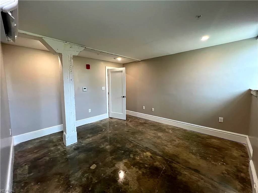 223 29th ST #102, NEWPORT NEWS VA 23607 thumb 11