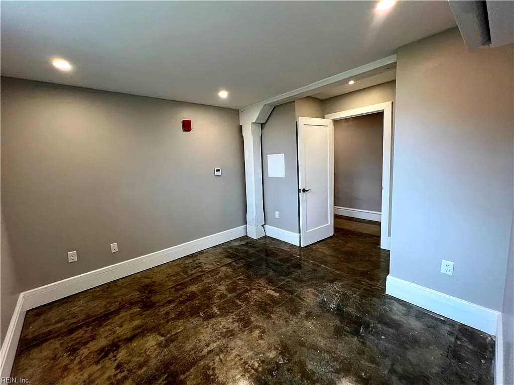 223 29th ST #102, NEWPORT NEWS VA 23607 thumb 8