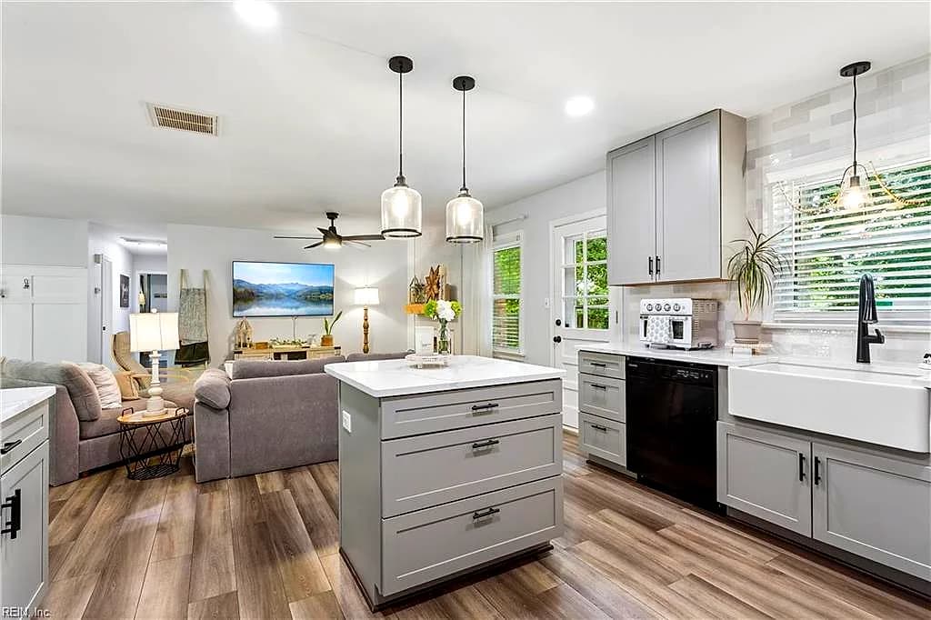 90 Rowe DR, POQUOSON VA 23662 thumb 11