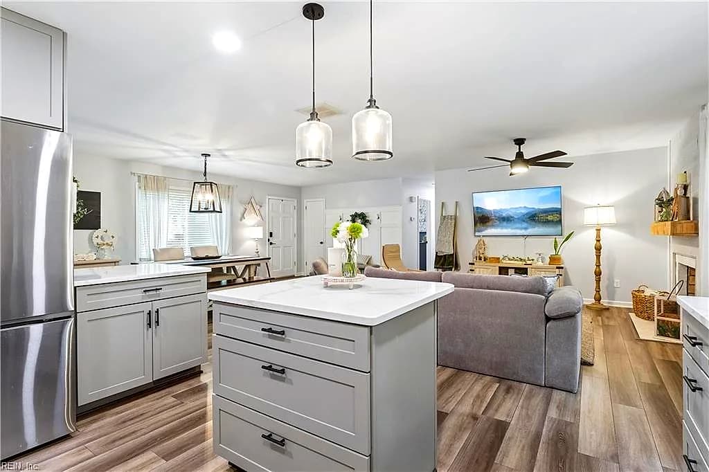 90 Rowe DR, POQUOSON VA 23662 thumb 12