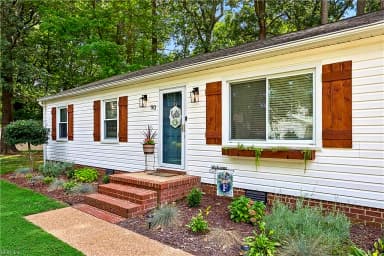 90 Rowe DR, POQUOSON VA 23662 thumb 4