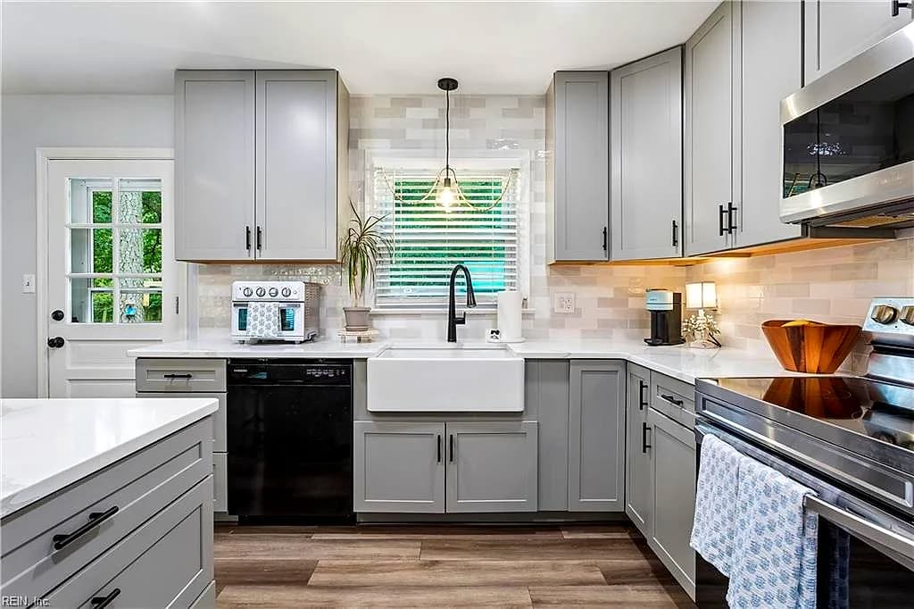 90 Rowe DR, POQUOSON VA 23662 thumb 9