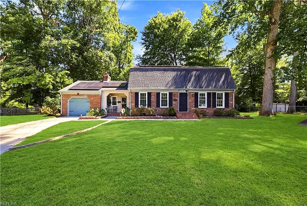 188 Corinthia DR, NEWPORT NEWS VA 23608 - Main photo