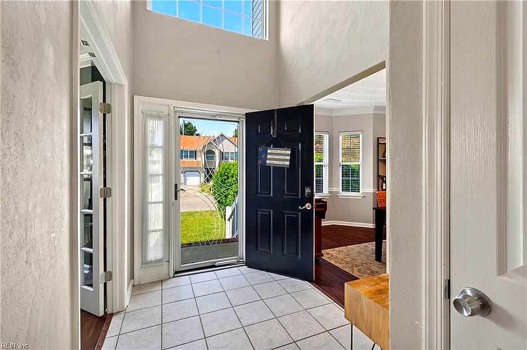 915 Foxboro DR, NEWPORT NEWS VA 23602 - Photo 5