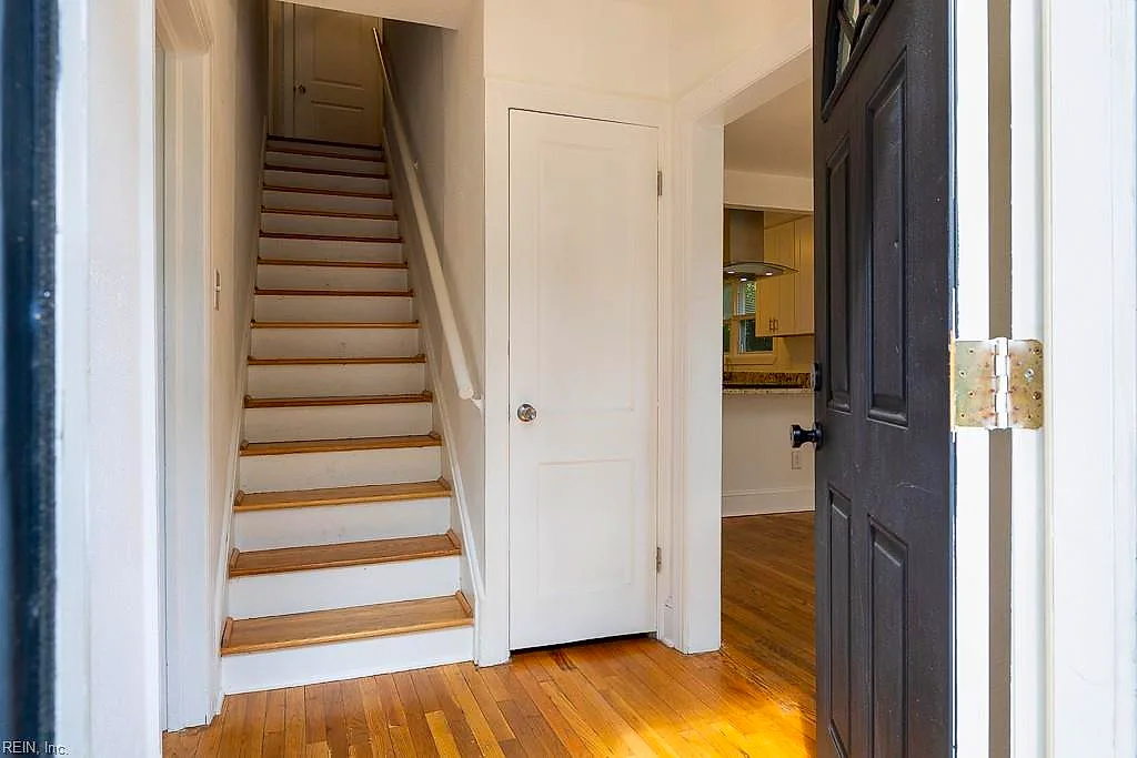 124 Armstrong ST, PORTSMOUTH VA 23704 - Photo 4