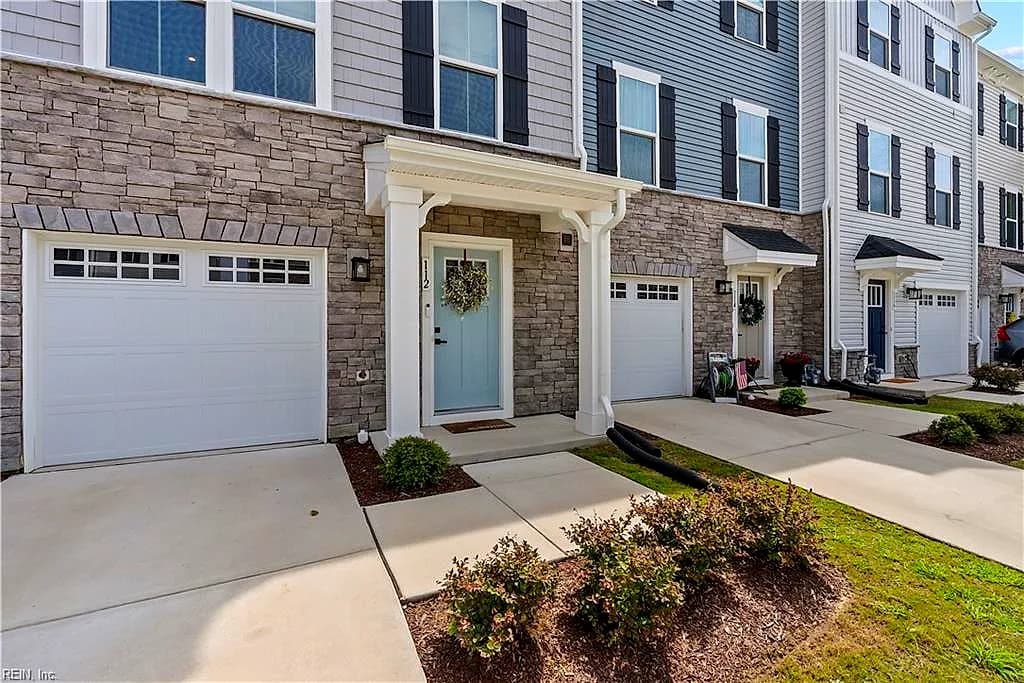 112 Pocosin PATH, POQUOSON VA 23662 - Photo 3