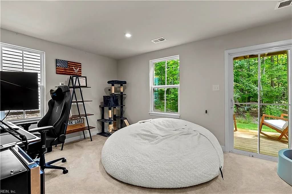 112 Pocosin PATH, POQUOSON VA 23662 - Photo 5