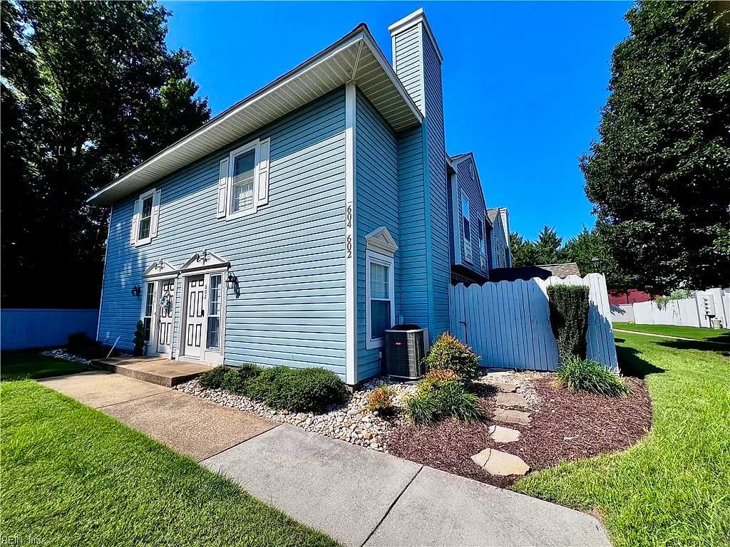 602 Barwick CT, CHESAPEAKE VA 23320 - Photo 4