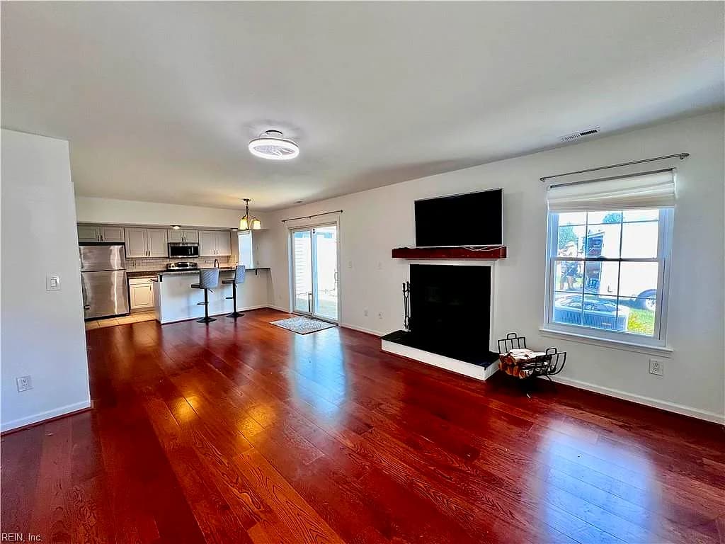 602 Barwick CT, CHESAPEAKE VA 23320 - Photo 5