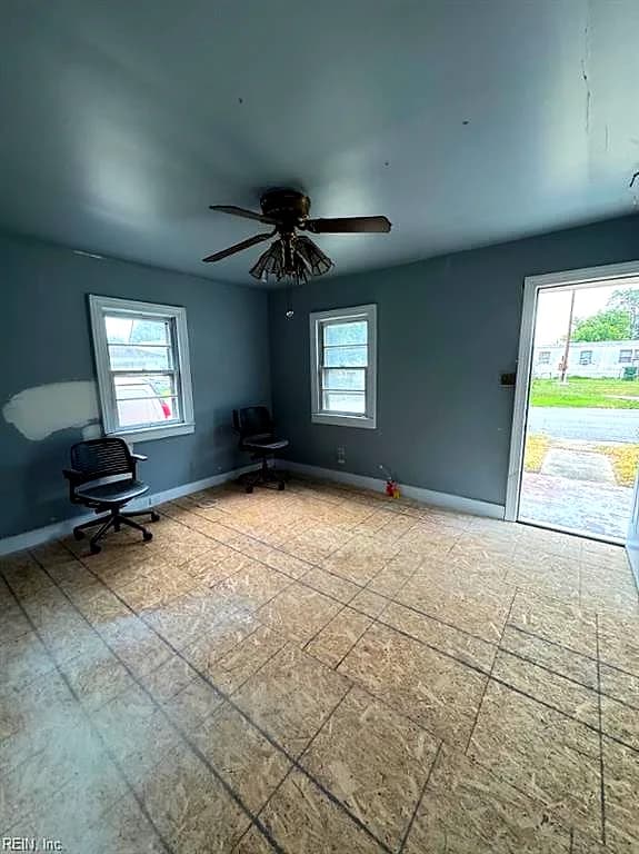 104 South ST, WAKEFIELD VA 23888 - Photo 5