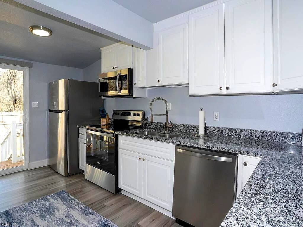 39 W Sunset RD, HAMPTON VA 23669 thumb 8