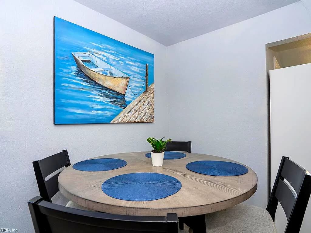 39 W Sunset RD, HAMPTON VA 23669 thumb 10
