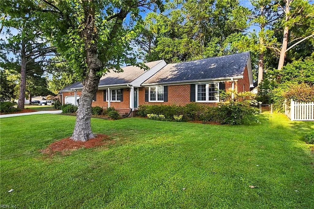 4616 Red Coat RD, VIRGINIA BEACH VA 23455 - Photo 4