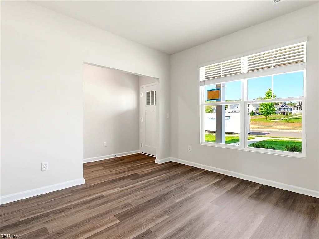 1002 Eastport PL, SUFFOLK VA 23435 - Photo 4