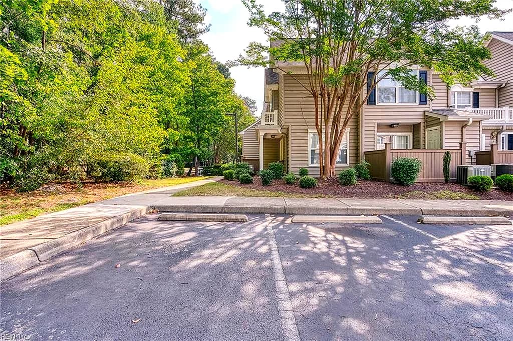 1006 Settlement DR, WILLIAMSBURG VA 23188 - Photo 3