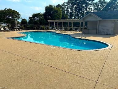 322 Holyoke LN, CHESAPEAKE VA 23320 thumb 6
