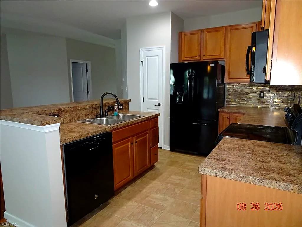 296 Concord DR, HAMPTON VA 23666 thumb 7