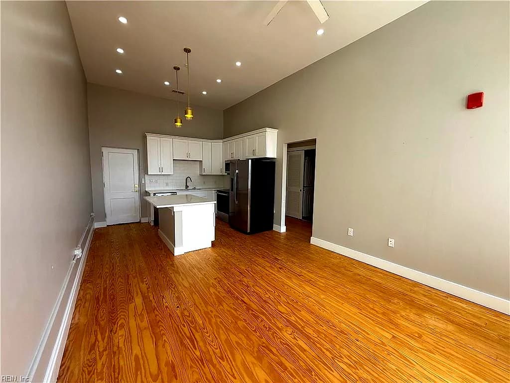 332 34th ST #211, NEWPORT NEWS VA 23607 - Photo 3