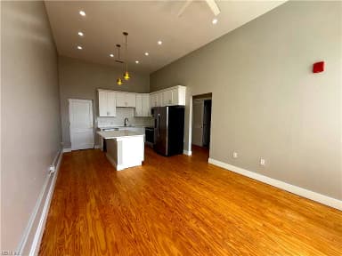 332 34th ST #211, NEWPORT NEWS VA 23607 thumb 3